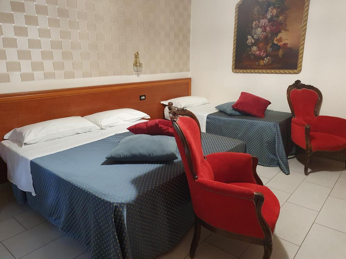 Hotel San Giorgio Bergamo Esterno foto