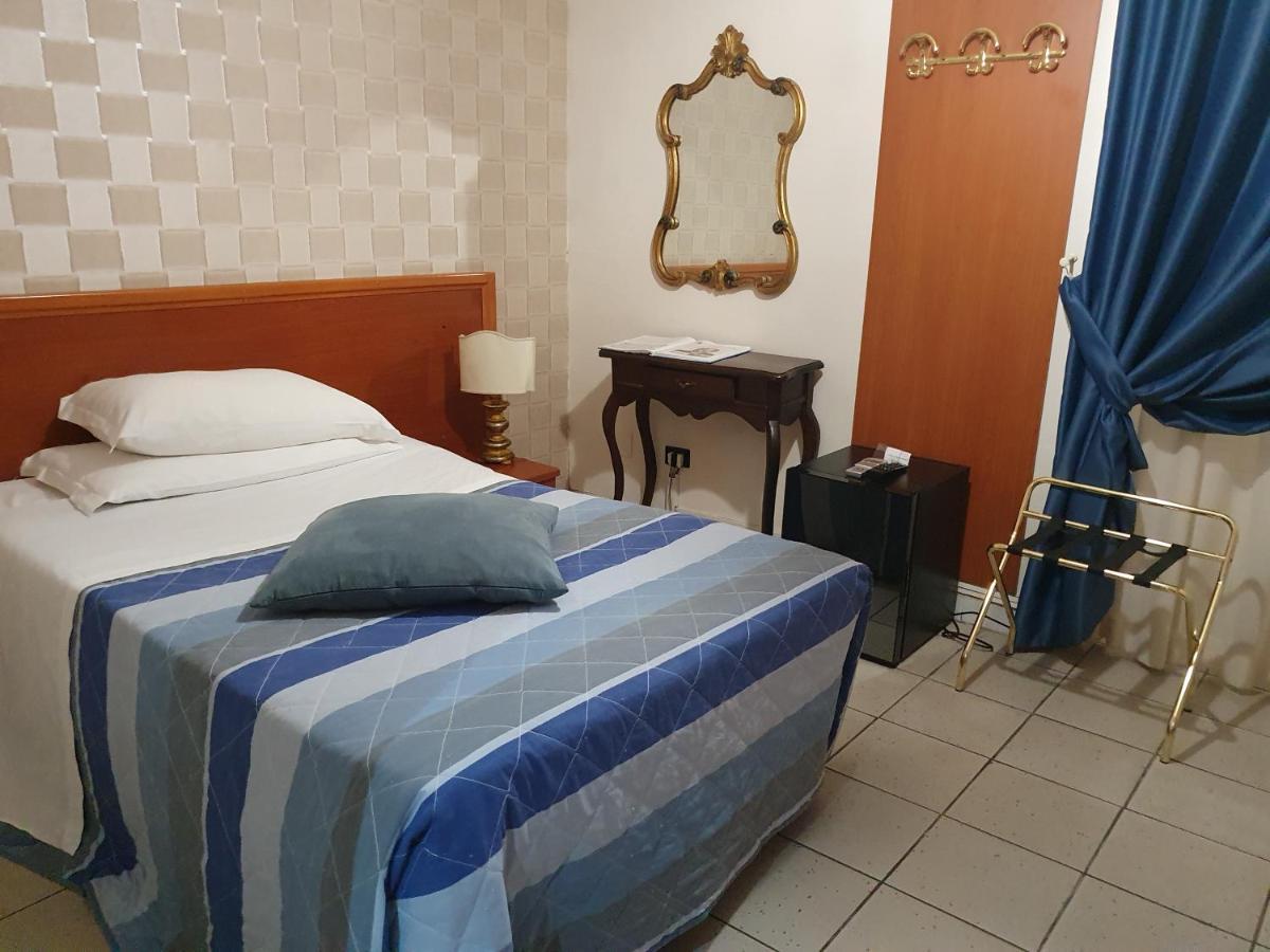Hotel San Giorgio Bergamo Esterno foto